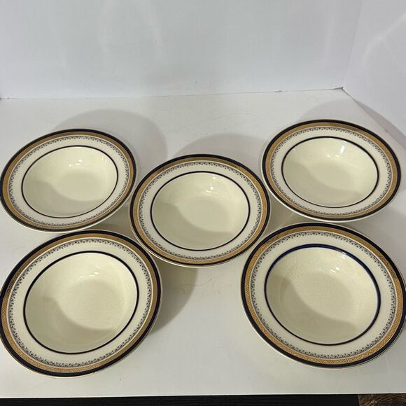 Vintage Myott Son & Company Royalty Pattern Bowls Set of 5 - Picture 1 of 14